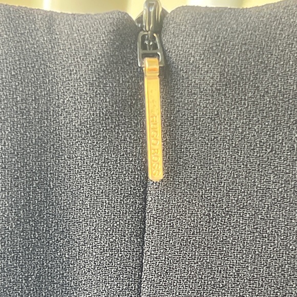 Hugo Boss dress size 0 - Picture 4 of 6